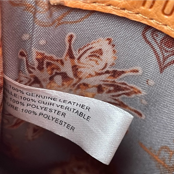 Hobo International Token Wallet Crossbody, Clay - Picture 7 of 10